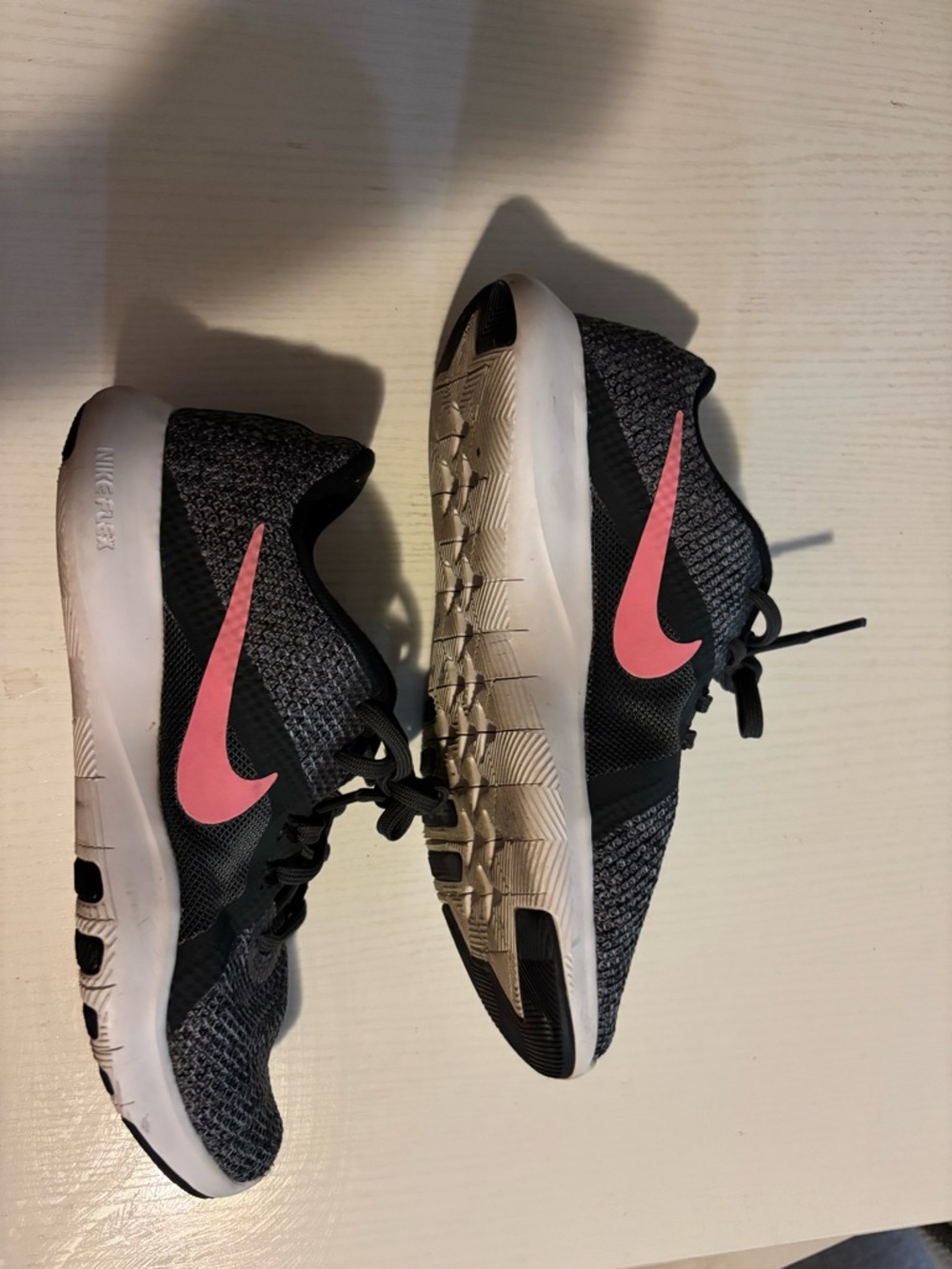 Nike Girl’s Black Knit Training Shoes with Pink Swoosh
